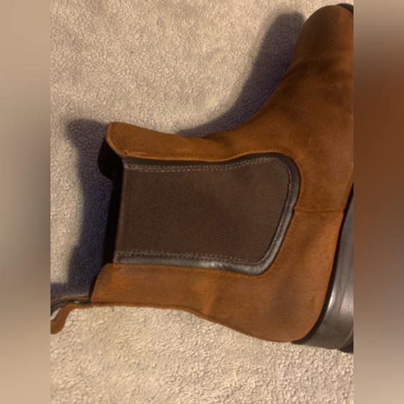 Thursday Boot Company Everyday Chelsea Boots Womens Size 8.5 Brown Chestnut - Picture 5 of 12